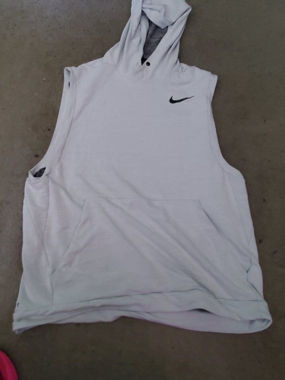 Nike sleeveless hoodie XL (light gray)